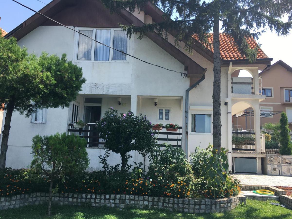 Apartmani Spasic Smederevo Exteriör bild